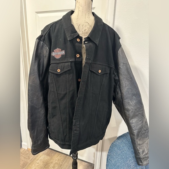 Harley-Davidson Men's Leather Sleeve Slim Fit Denim Jacket, Black 99183-19VM-3XL - Picture 4 of 8
